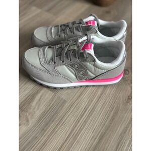 Saucony Jazz Kids Sneakers Grey Silver Pink Low Top Shoes SK167932 Size 12.5M